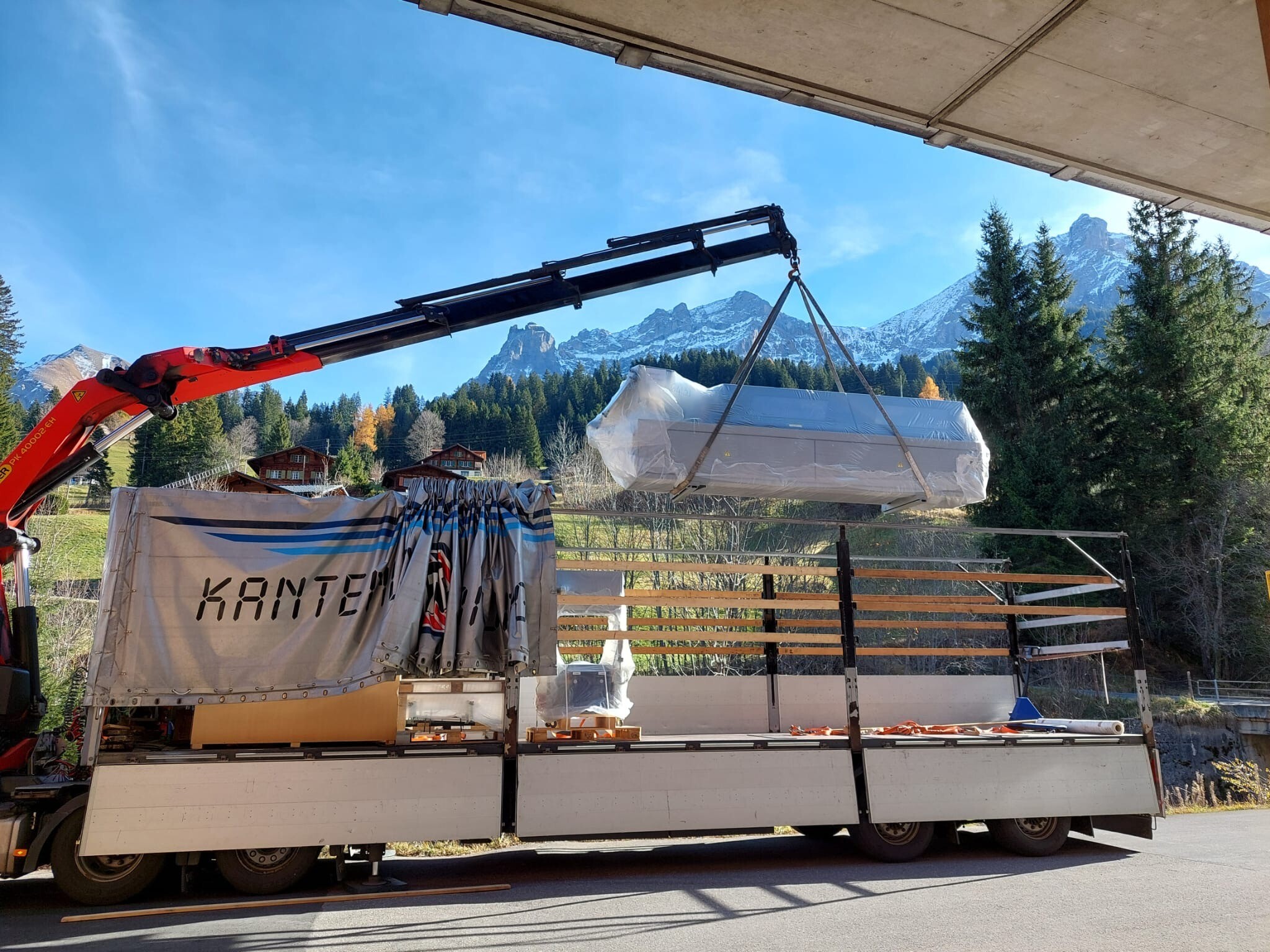 Ott Pacific-P - Unsere neue Kantenanlage - Holzbau Burn AG